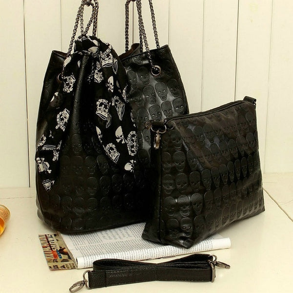 Heads Roll Tote Handbag-Scarlett Fever.