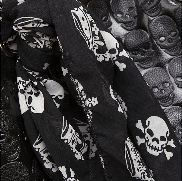 Heads Roll Tote Handbag-Scarlett Fever.